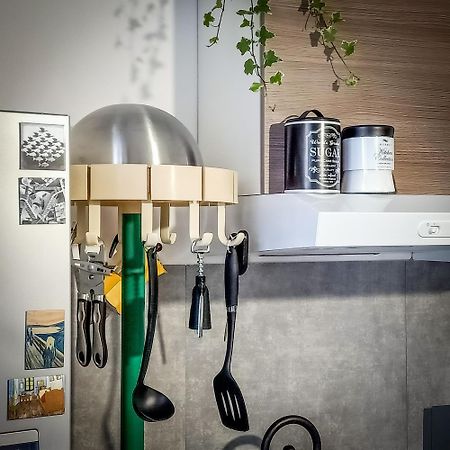 Mr Square Apartment Катания Экстерьер фото