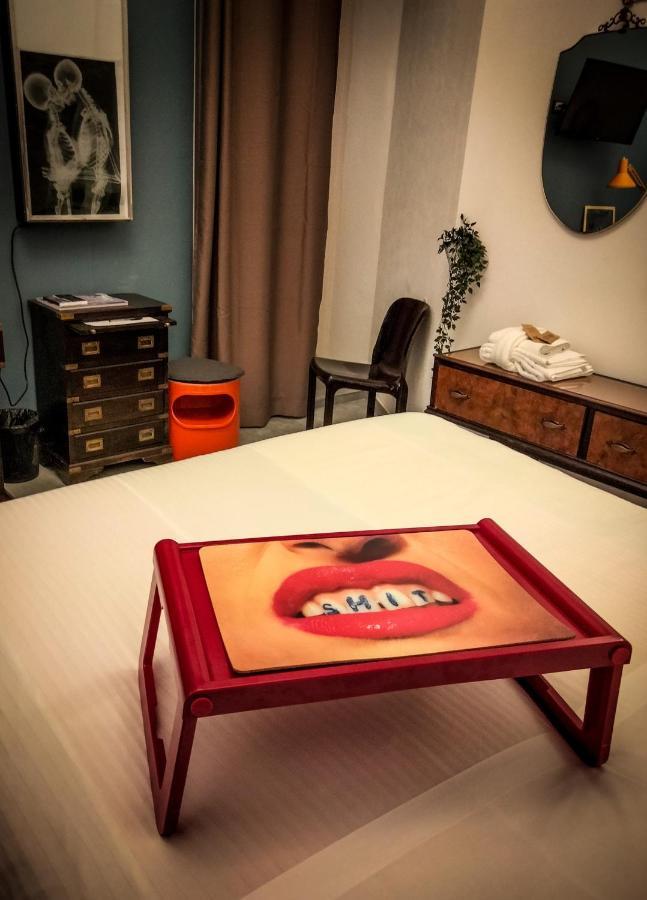 Mr Square Apartment Катания Экстерьер фото